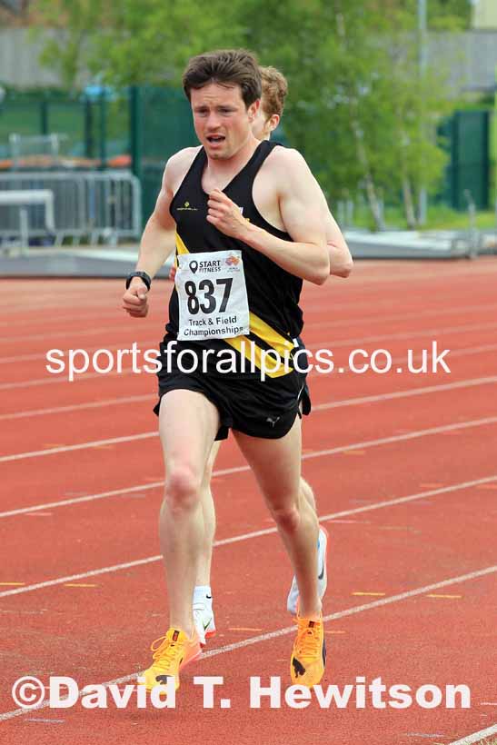 Senior Mens 5000 metres, 2023 North Eastern Track and Field Champs., Middlesbrough Sports Village, Middlesbrough. Photo: David T. Hewitson/Sports for All Pics